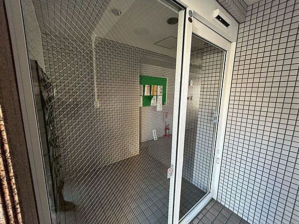 エントランスを拡大表示