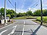 外観：前面道路含む現地写真