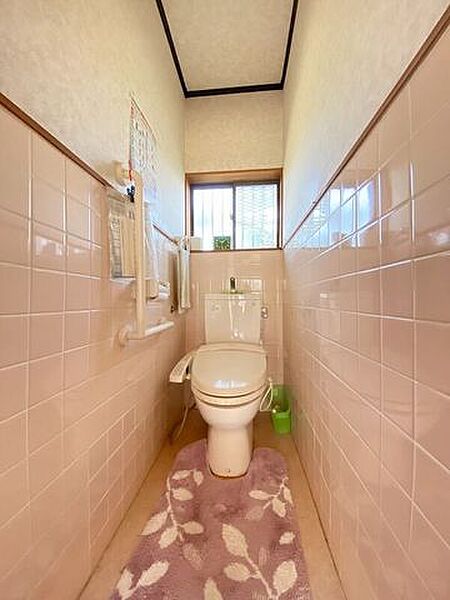 トイレを拡大表示
