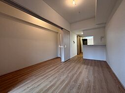 JR東海道本線 尾頭橋駅 徒歩5分の賃貸マンション 2階1LDKのリビング/ダイニング