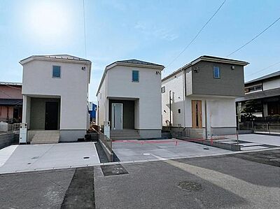 外観:全3棟 現地写真 外観:全3棟 現地写真