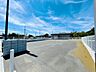 周辺：区画内公園（100m）