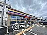 周辺：ミニストップ橿原曲川店 徒歩8〜9分。 610m