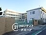 周辺：大和高田市立浮孔小学校 徒歩5分。 390m