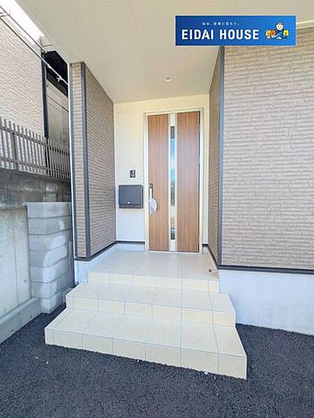 玄関を拡大表示