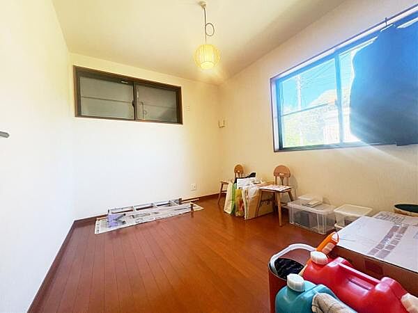寝室を拡大表示