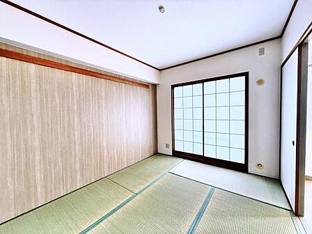 一部屋あるとうれしい和室。客間、晩酌、家族団らんなど色々使えますね。
