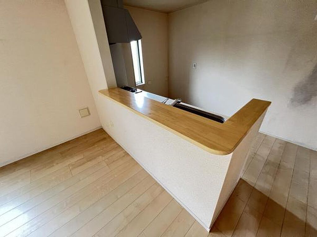 Image 200
