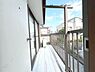 バルコニー：お洗濯ものを気持ち良く太陽の光で干せるのが嬉しいですね。