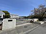 周辺：横須賀市立武山中学校まで約640m（徒歩8分）