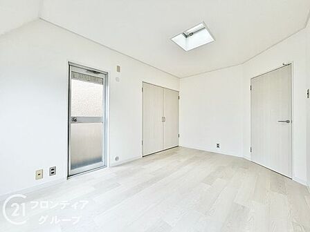 住まい選びは、価格や立地だけでなく、将来の暮らし方まで含めて考えることが大切です。今の段階で気になっていることを、まずスタッフに話してみてください