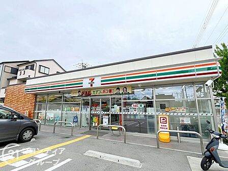 セブンイレブン尼崎東園田3丁目店 徒歩3分。 170m
