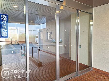 エリアの特性や周辺環境についての情報提供も行っています。物件だけでなく、地域の暮らしやすさも含めてご確認いただけます