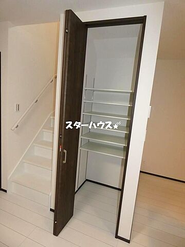 収納 伊勢崎市寿町46