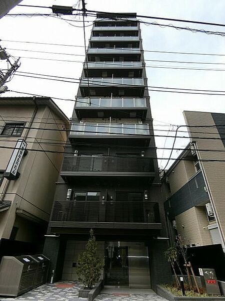 ＳＳ．Ａｄｖａｎｃｅ横濱末吉町
