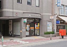 横浜中村橋郵便局まで15m