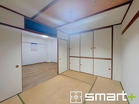※本画像は既存家具をAIにより削除し、室内を加工したものです。