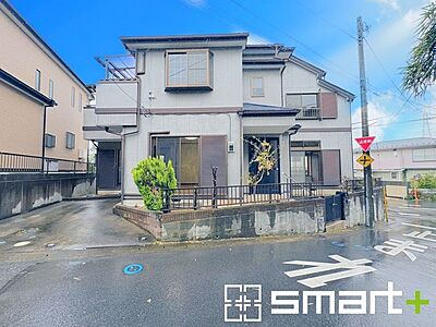 外観:~綺麗にお使いの外観~ ・外観も綺麗にお使いなので、築年数を感じさせない見た目となっております。 ・外壁や屋根のリフォームなどをお考えの方もお気軽にご相談くださいませ。 外観:~綺麗にお使いの外観~ ・外観も綺麗にお使いなので、築年数を感じさせない見た目となっております。 ・外壁や屋根のリフォームなどをお考えの方もお気軽にご相談くださいませ。