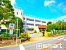 周辺：花野井小学校（700m）