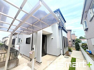 外観:〜綺麗にお使いの外観〜 ・外観も綺麗にお使いなので、築年数を感じさせない見た目となっております。 ・外壁や屋根のリフォームなどをお考えの方もお気軽にご相談くださいませ。 外観:〜綺麗にお使いの外観〜 ・外観も綺麗にお使いなので、築年数を感じさせない見た目となっております。 ・外壁や屋根のリフォームなどをお考えの方もお気軽にご相談くださいませ。