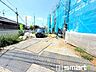 外観：～ベタ基礎でしっかりとした土台～ ・コンクリートの中に鉄筋を配し強度を高めた「ベタ基礎」を採用。 ・しっかりとした土台を造ったうえで、その上に建物が築造されていきます。 