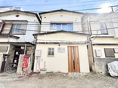 外観:たっぷりの陽光と心地よい風が舞い込む住まい 外観:たっぷりの陽光と心地よい風が舞い込む住まい