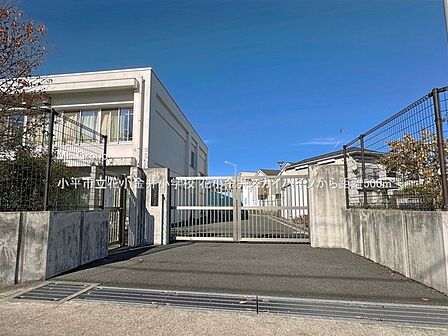 小学校 500m 小平市立花小金井小学校