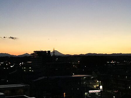 富士山を望む開放的な眺望を楽しめます。
