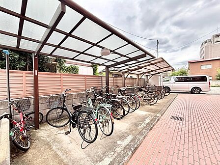 外観 自転車置き場（空き状況は都度ご確認ください）