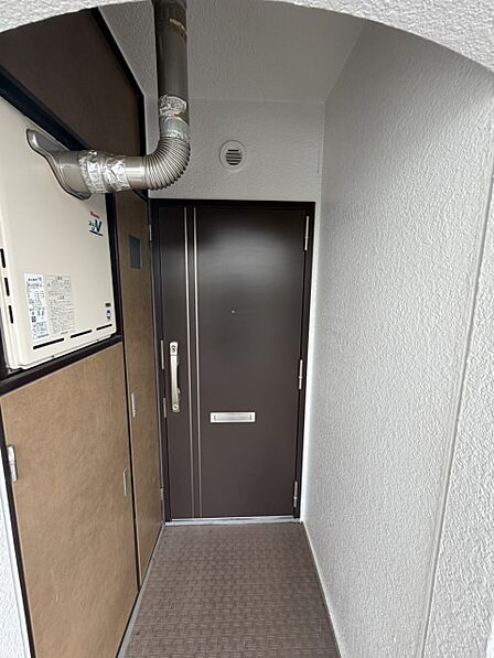 家族の帰宅やお客様をあたたかく迎える玄関