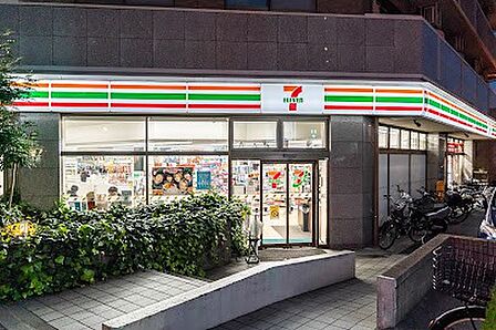 コンビニ 240m セブン-イレブン 吉祥寺南町2丁目店
