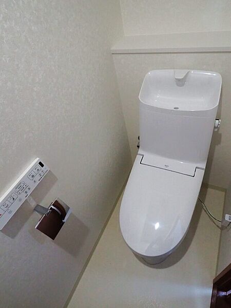 トイレを拡大表示