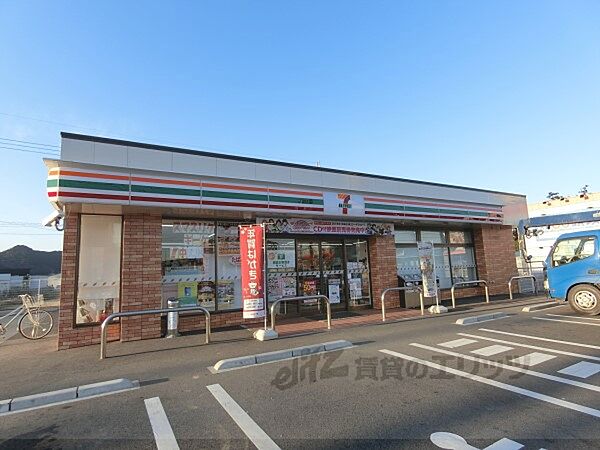 画像25:セブンイレブン　五個荘南店まで400メートル