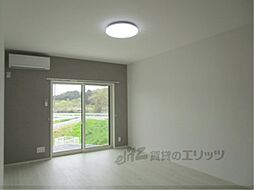 Ｍｒ．7 102 1階1Kのリビング/ダイニング