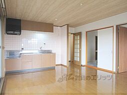 JR東海道・山陽本線 栗東駅 徒歩7分の賃貸アパート 3階2LDKのリビング/ダイニング