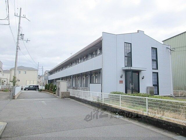 5 / 18