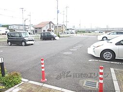 4 / 4