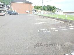 4 / 4
