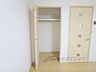 収納：収納