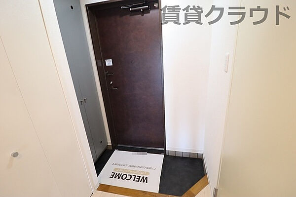 画像9:同じ建物の別のお部屋の写真になります！