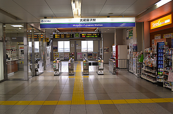 周辺を拡大表示