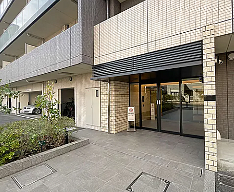 エントランスを拡大表示