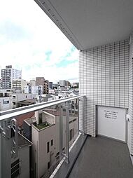 PREMIUM CUBE 池袋本町 203 2階1DKのリビング/ダイニング