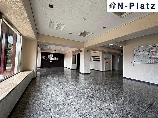 エントランスを拡大表示