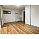 リビング...