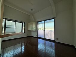 東急田園都市線 三軒茶屋駅 徒歩8分の賃貸アパート 3階ワンルームのリビング/ダイニング