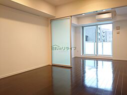 東急世田谷線 三軒茶屋駅 徒歩13分の賃貸マンション 3階1LDKのリビング/ダイニング