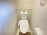 トイレ：1・2階にトイレあり。階段を降りなくてもいいので、高齢者の方も便利です