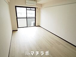 ジョバネ藤原 102 1階1Kのリビング/ダイニング