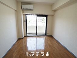 グランヴィア徳川 703 7階ワンルームのリビング/ダイニング